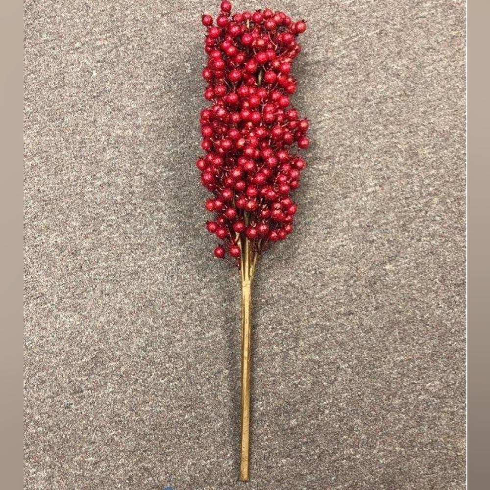 Balsom Tree Berry Tree Topper Bouquet